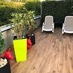 Relax Terrace & Cool View Apartment *
